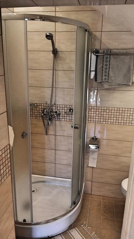 Virag Apartmanhaz Sopron Exterior foto