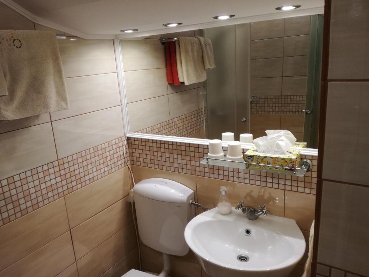 Virag Apartmanhaz Sopron Exterior foto